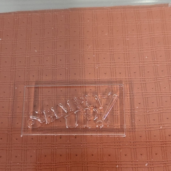 Stampin' UP! PinDot Plaid Large Wood Rubber stamp - Picture 3 of 5